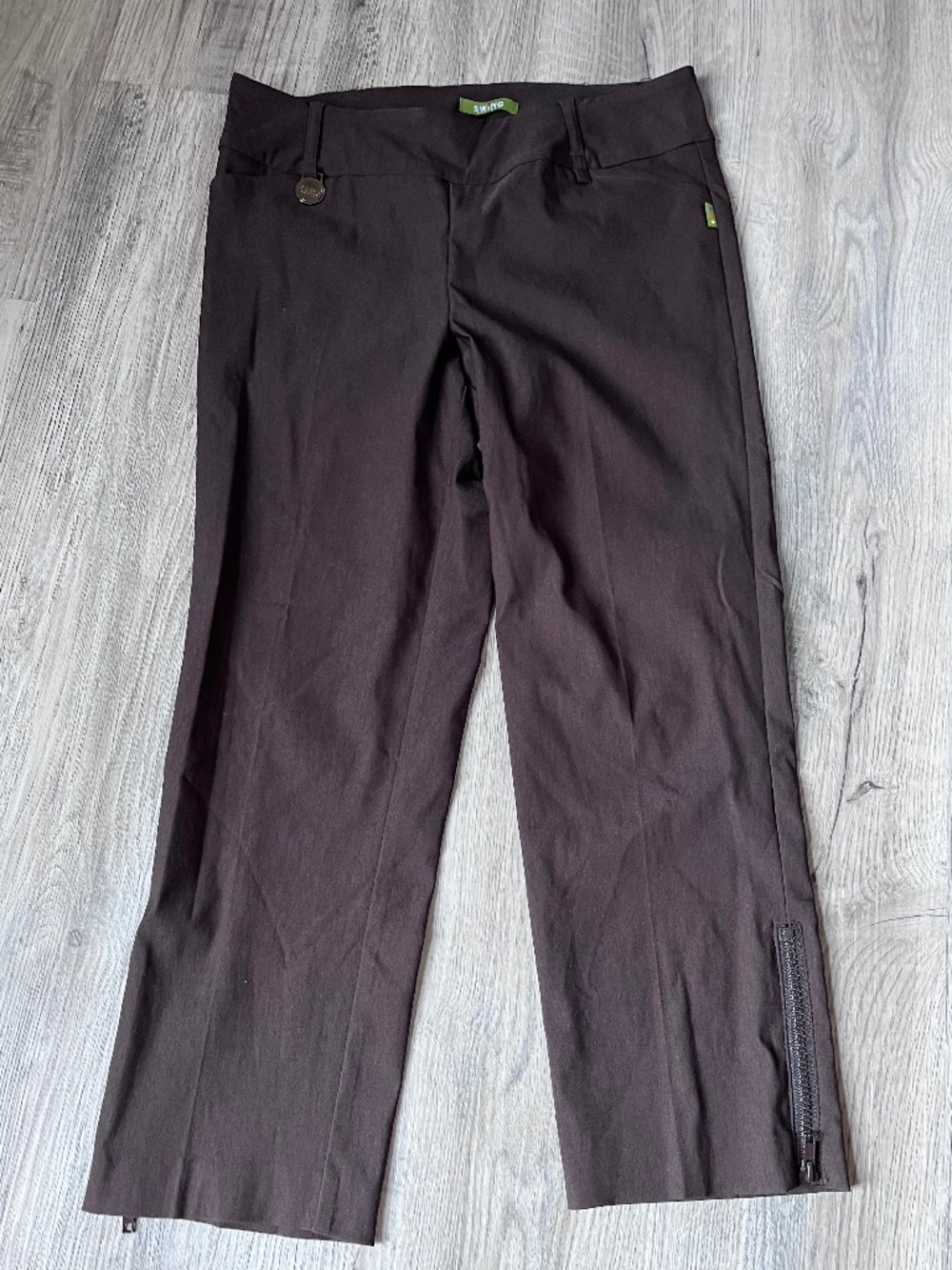 Ladies Swing Control Pull On Golf Pants Brown Womens 10 ankle pants